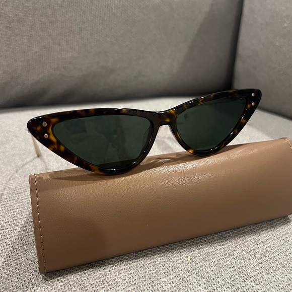 NEW DIOR Miss Dior B4U 55mm Cat Eye Sunglasses - Picture 2 of 15